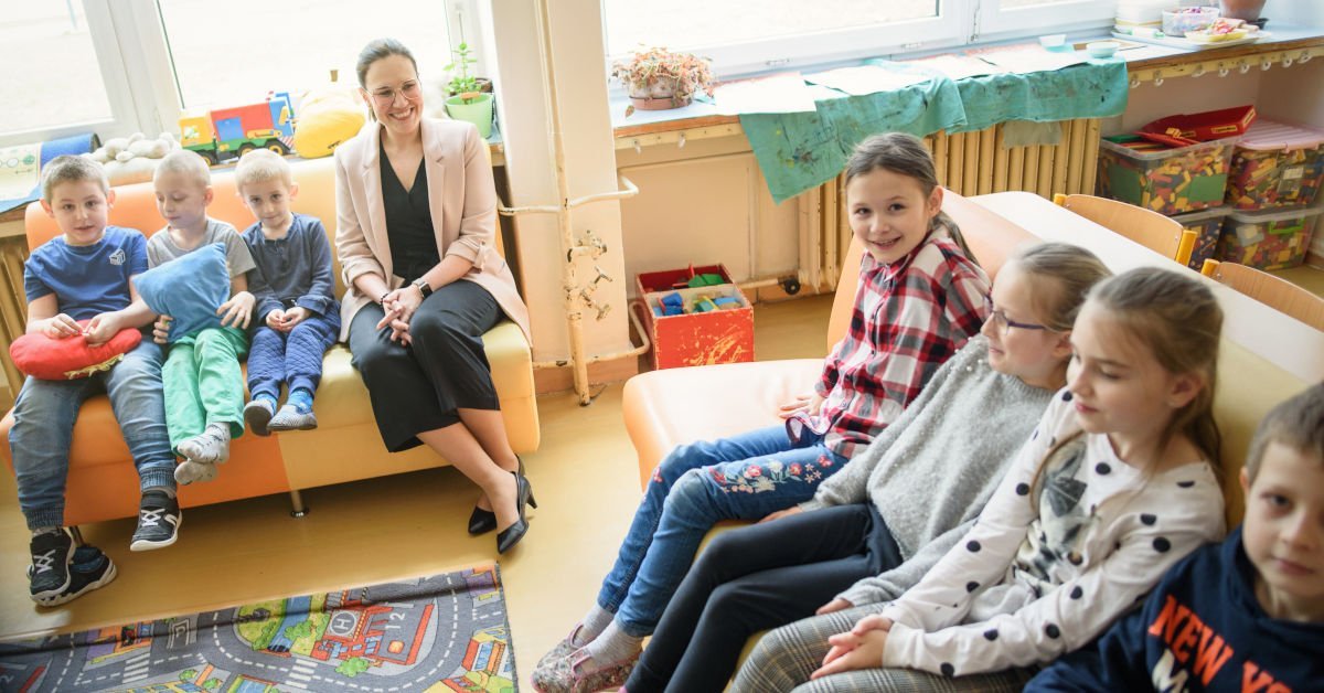 Ostrava zajišťuje hlídání pro děti zdravotníků a pracovníků v první linii